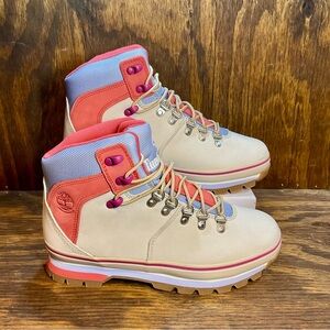 NEW Womens Timberland Euro Hiker Waterpoof Boots, size 7.5         shoes